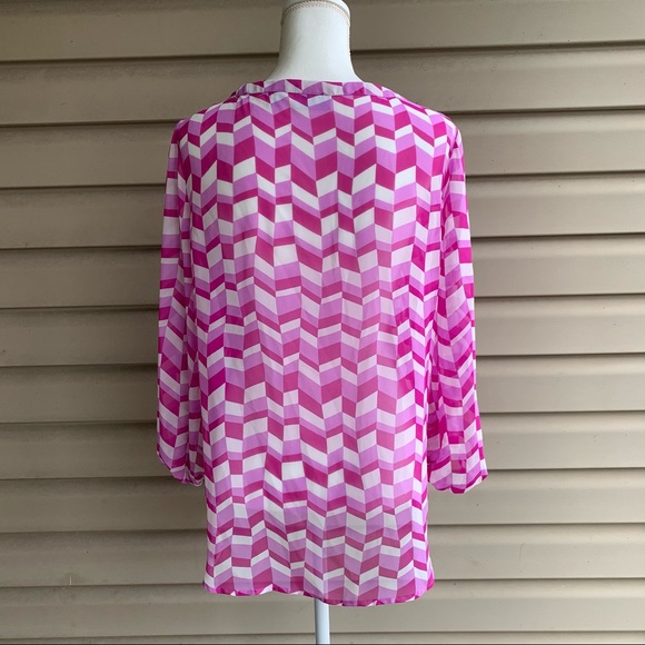 •NY & Company• V-Neck Blouse with Bow Collar - Med - Picture 5 of 8